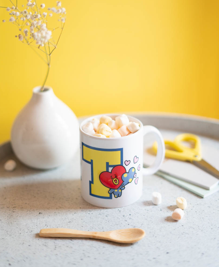 BT21 - Tata Tasse